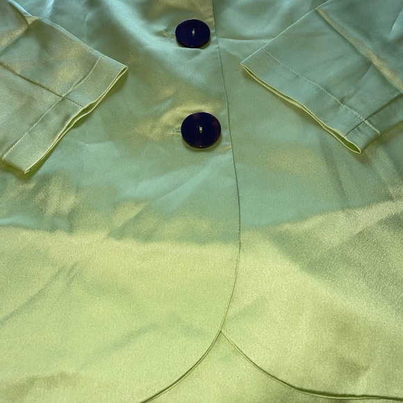 Show Me Your Mumu Felix Blazer in Citrine Luxe Satin - Picture 3 of 7